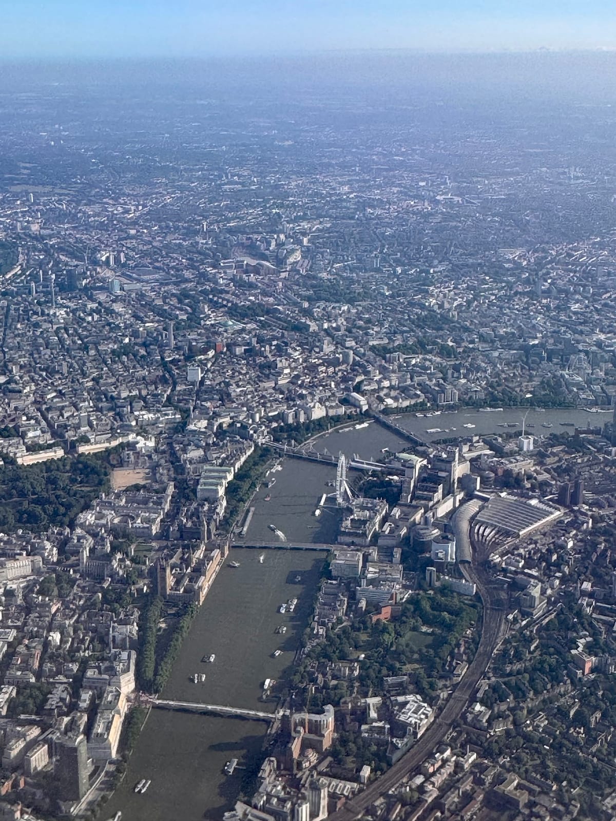 💥 8.9M Players, One Teen, Three Days: The Roblox Farming Boom